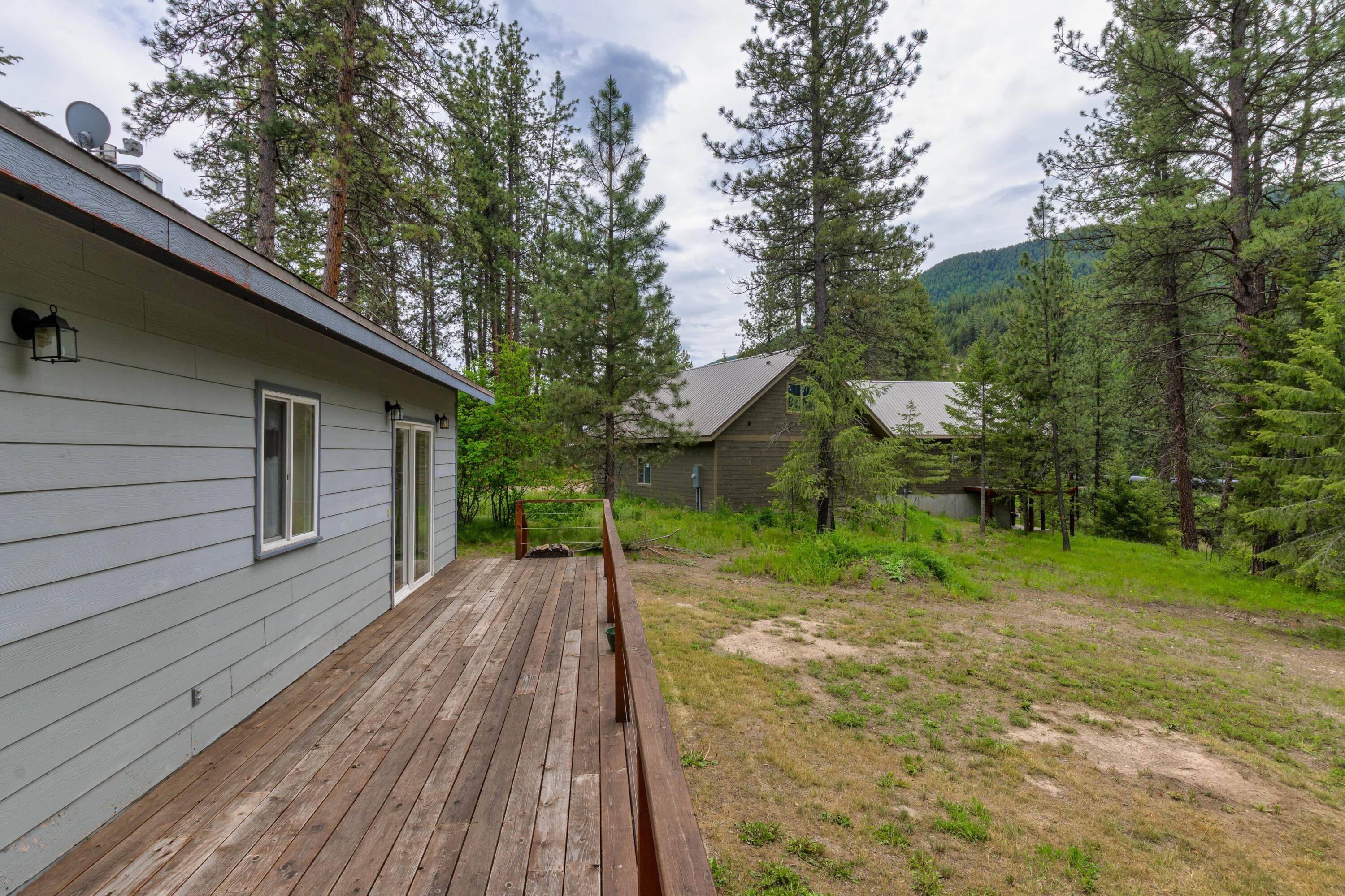 12. Single Family Homes for Sale at 264 Trestle Creek Drive, St. Regis, Montana 59866 United States