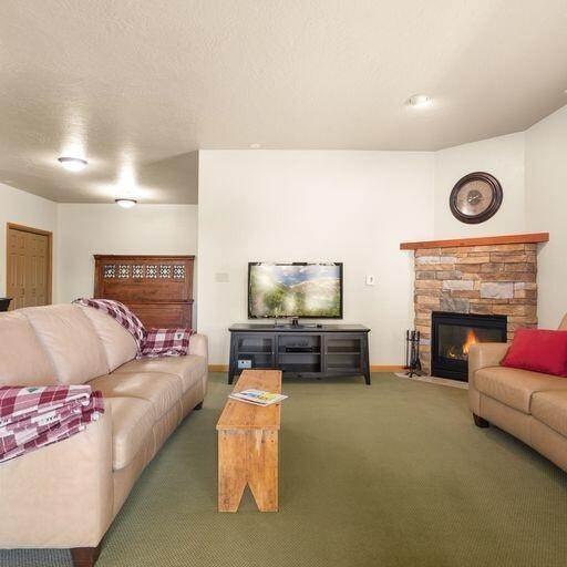 8. Single Family Homes for Sale at 6205 - E Shiloh Avenue, Whitefish, Montana 59937 United States