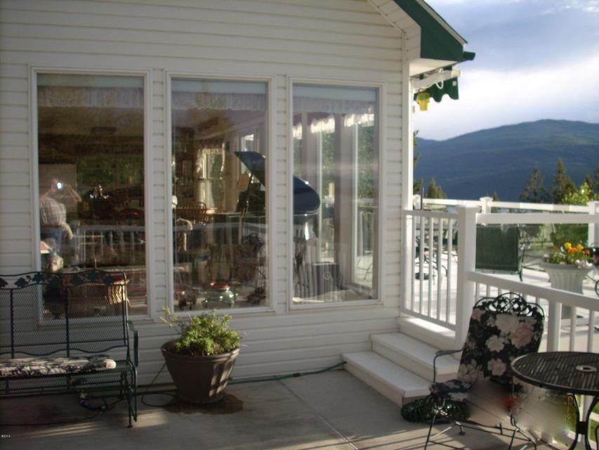 8. Single Family Homes for Sale at 7100 Black Lake Road, Rexford, Montana 59930 United States