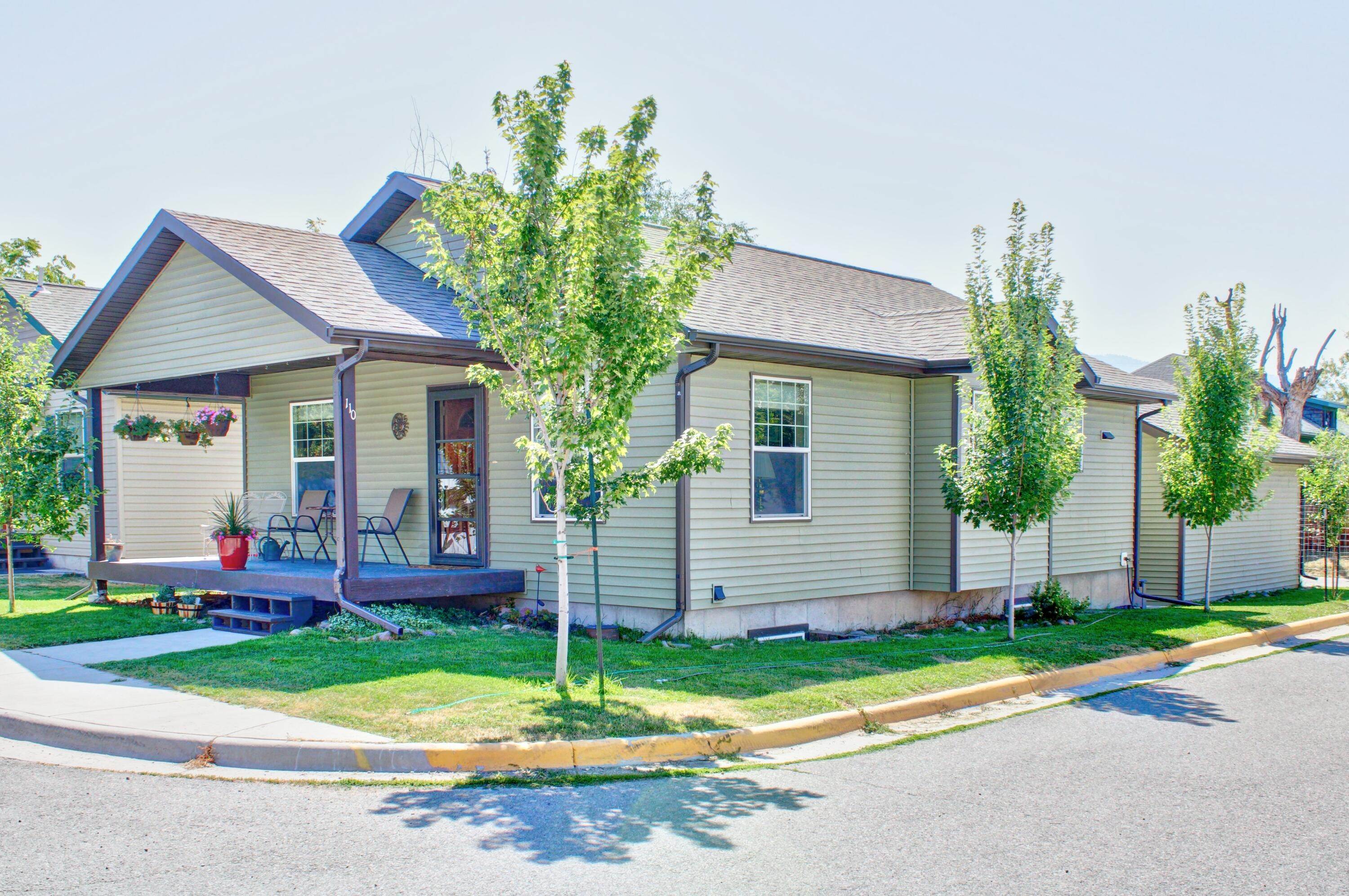 2. Single Family Homes for Sale at 110 Justus Lane, Missoula, Montana 59801 United States